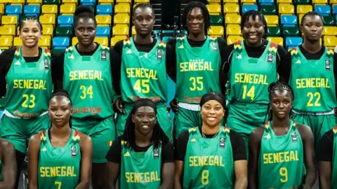 Antrenamentul de baschet al SUA pentru Senegal a fost anulat după ce vizele au fost respinse.