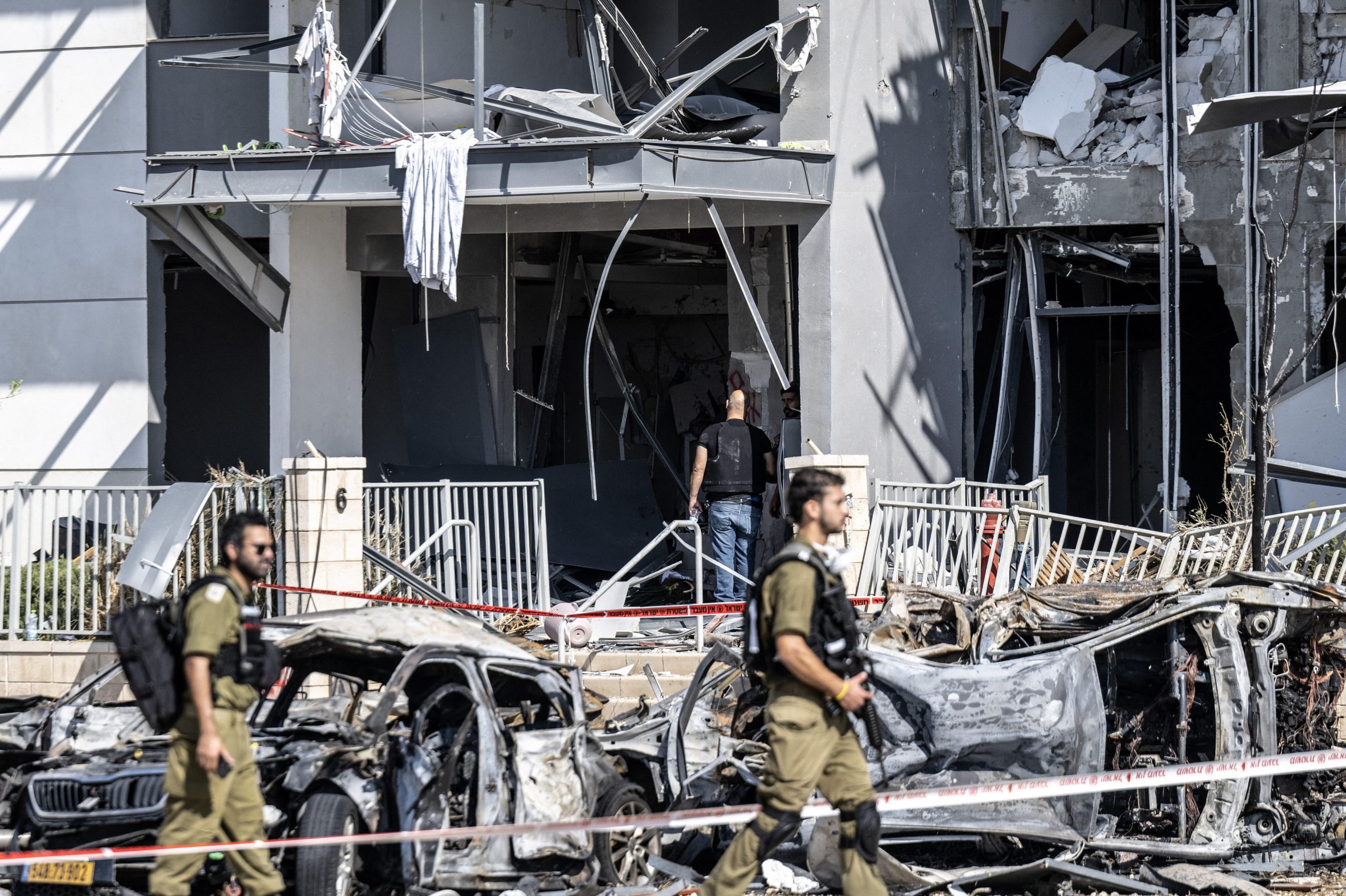 Războiul Israel – Iran, ziua 8. Armata israeliană a bombardat Teheranul. Iranul ripostează cu cu rachete lansate asupra orașului Haiffa