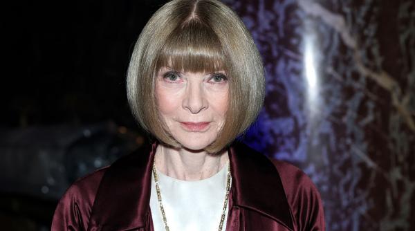 Anna Wintour demisionează din fruntea revistei Vogue, după aproape 40 de ani