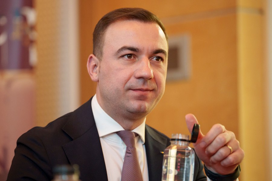 4 milioane de români vor primi vouchere pentru energie. Ministrul Energiei explică de ce valoarea a fost redusă la 50 de lei