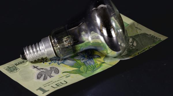 Patru milioane de români vor primi un voucher de 50 de lei pe lună pentru facturile la curent. Ministrul Energiei arată calculul