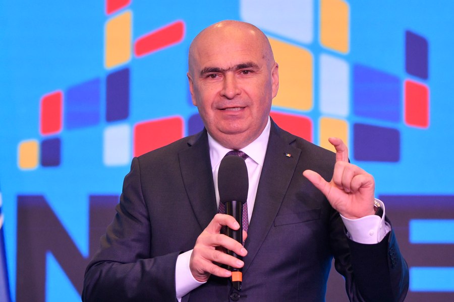 Bolojan introduce „demisia de onoare” în PNL și contribuții obligatorii: Nu putem redresa țara fără să reformăm PNL