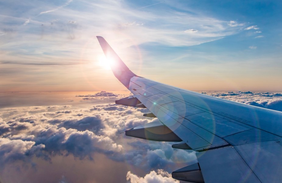Iranul autorizează din nou survolarea teritoriului său de către companiile aeriene de transport străine