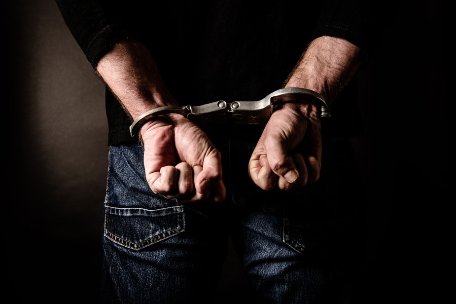 O femeie din Brăila a fost ucisă în bătaie de soț. Agresorul, arestat preventiv pentru 30 de zile