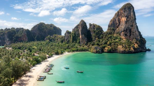 Alertă în Thailanda: mai multe dispozitive explozive descoperite în Phuket și Krabi. Măsuri sporite de securitate în Koh Samui