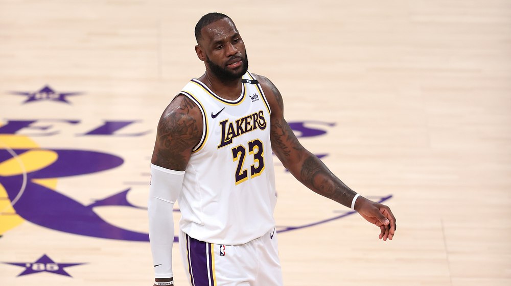 Motivele pentru care LeBron James continuă în NBA și după 40 de ani