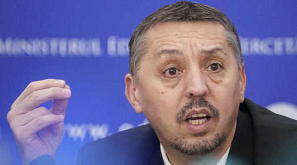 Ministrul Educației le răspunde studenților revoltați de tăierea burselor: „Îi înțeleg, dar nu mai avem bani”