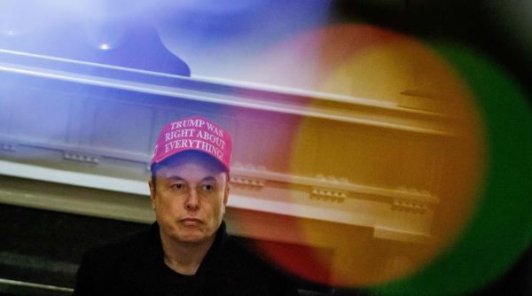 Trump spune că va „analiza” deportarea lui Musk și îl avertizează pe miliardar: „DOGE e monstrul care s-ar putea să-l mănânce pe Elon”