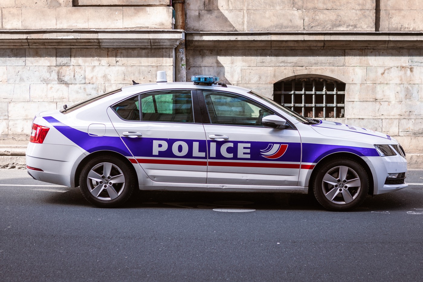 Atac dejucat în Franţa. Un adolescent radicalizat online plănuia să atace femei în numele ideologiei „incel”