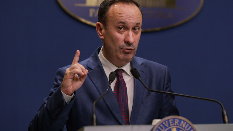 Adrian Câciu critică măsurile anunțate de Ilie Bolojan: „Introduc România într-o criză profundă, pentru că sunt gândite eronat”