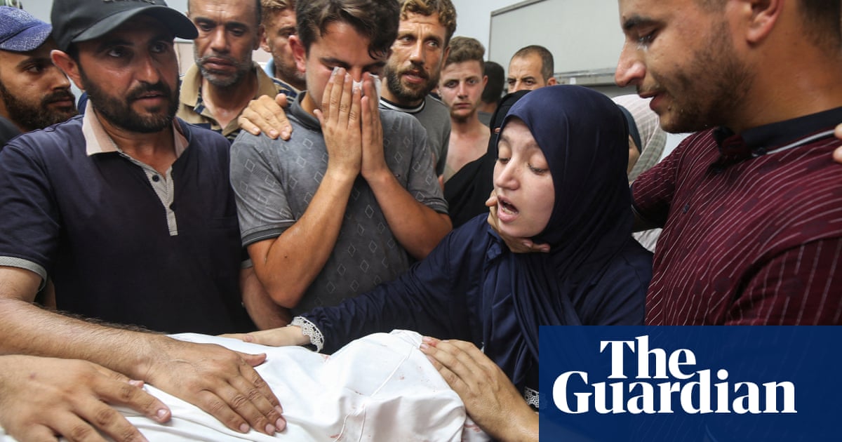 „Șoc și durere” după ce un medic senior a fost ucis într-un atac aerian israelian în Gaza