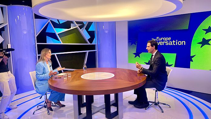 Comisarul UE pentru climă, Wopke Hoekstra, apără creditele de carbon