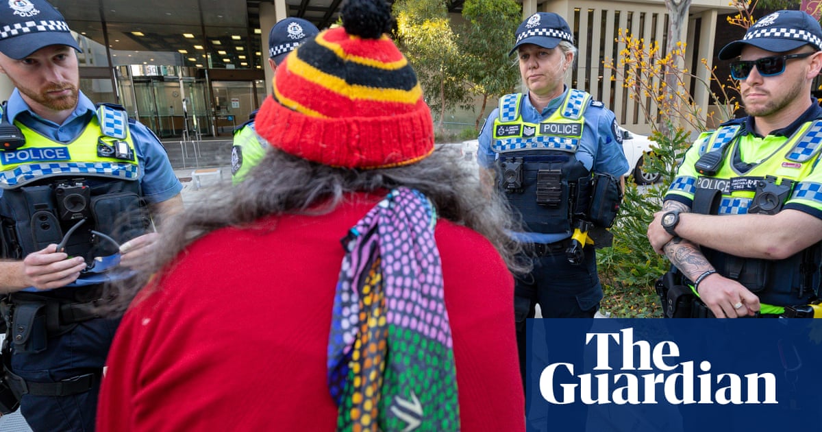 Poliția din Australia de Vest care a împușcat mortal o femeie aborigenă nu a făcut încercări semnificative de a dezescalada situația, constată medicul legist.