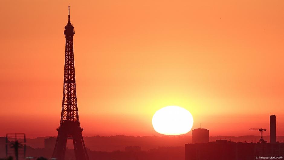 Vizual pentru insulele căldură urbane pe Top10stiri.ro