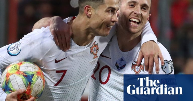 Vizual pentru fotbalul pierdut campion pe Top10stiri.ro