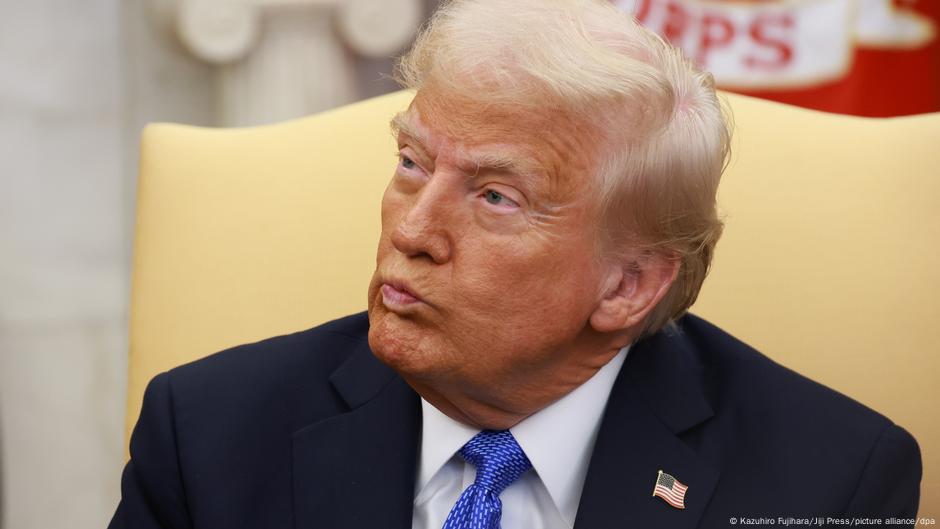 Foto reprezentând trump ajunge acord - Știri România