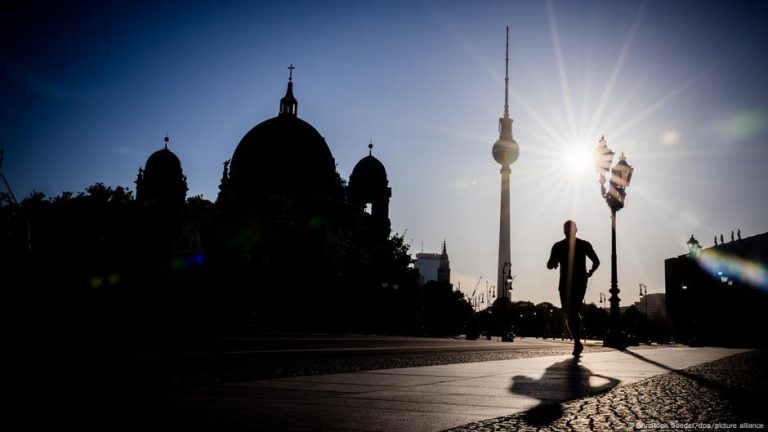 Foto reprezentând insulele căldură urbane - Știri România