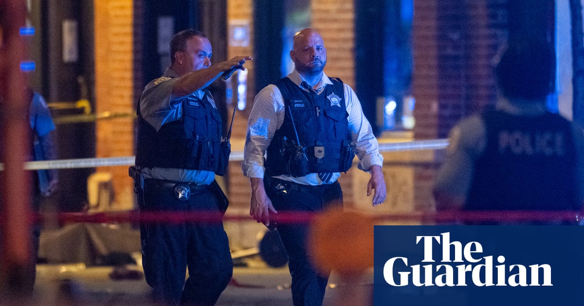 patru morți răniți: Patru morți și 14 răniți într…