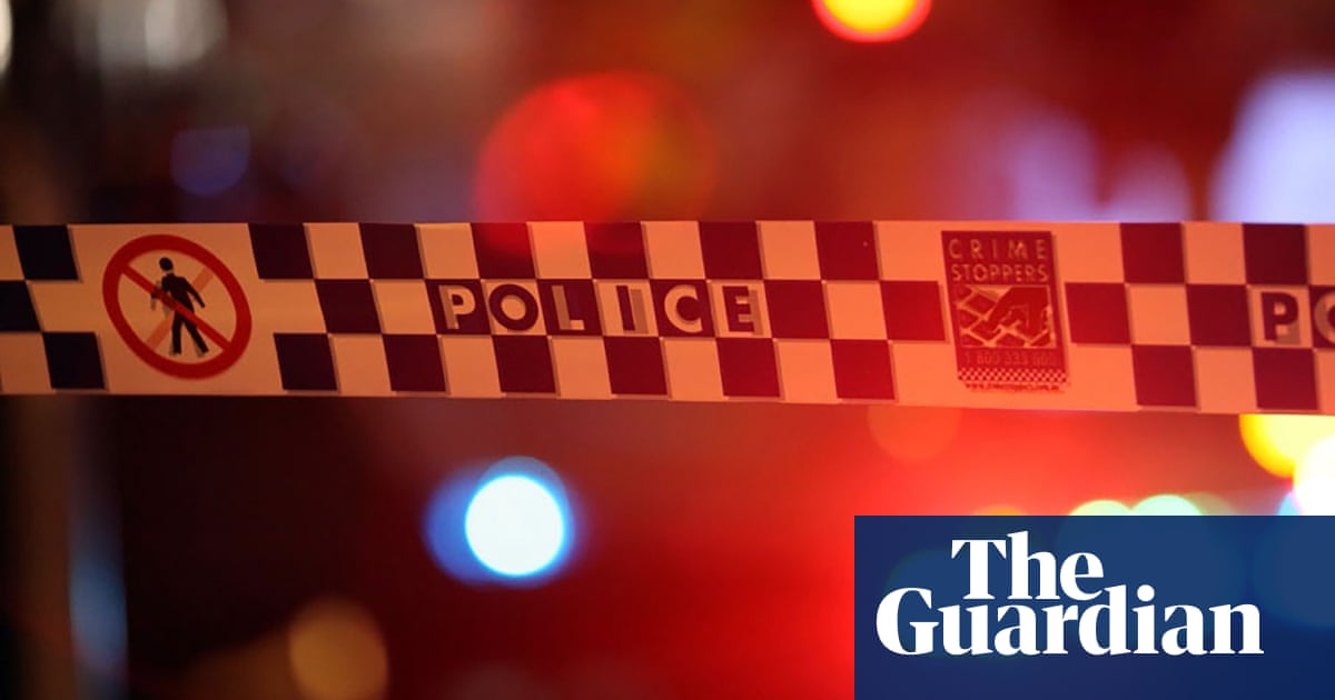 poliția împușcat mortal: Poliția a împușcat mortal …