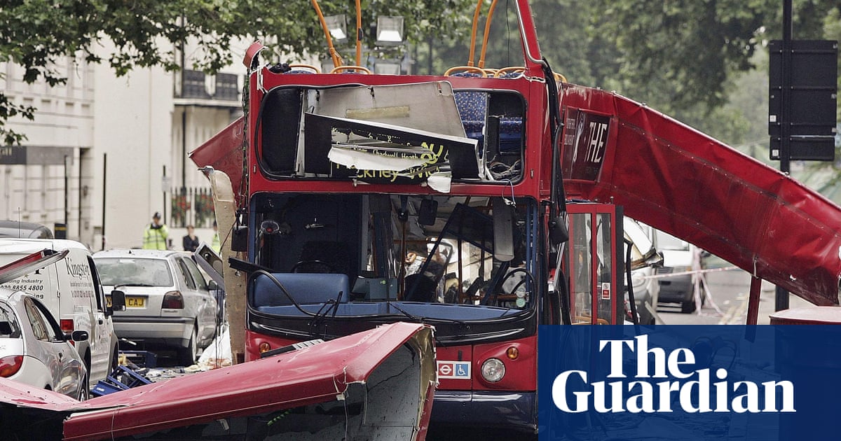 Foto reprezentând supraviețuitorii solicită reguli - Știri România