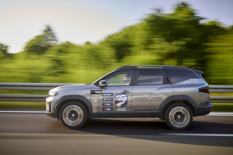 Foto reprezentând cars roads croația - Știri România