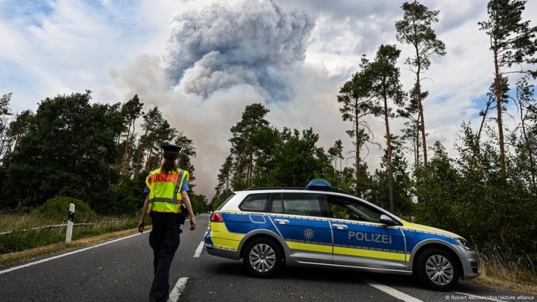 Foto reprezentând actualizări germania pompieri - Știri România