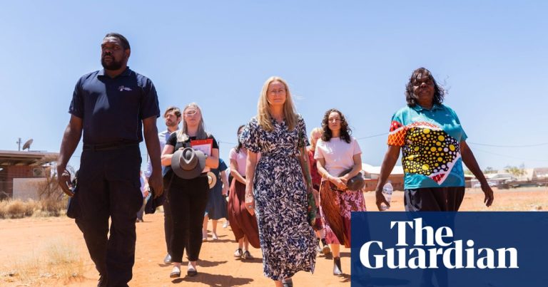 Foto reprezentând fără cuvinte goale - Știri România