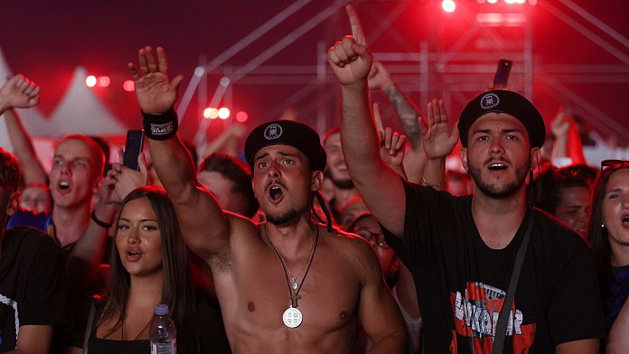 Vizual pentru cântărețul croat extremă pe Top10stiri.ro