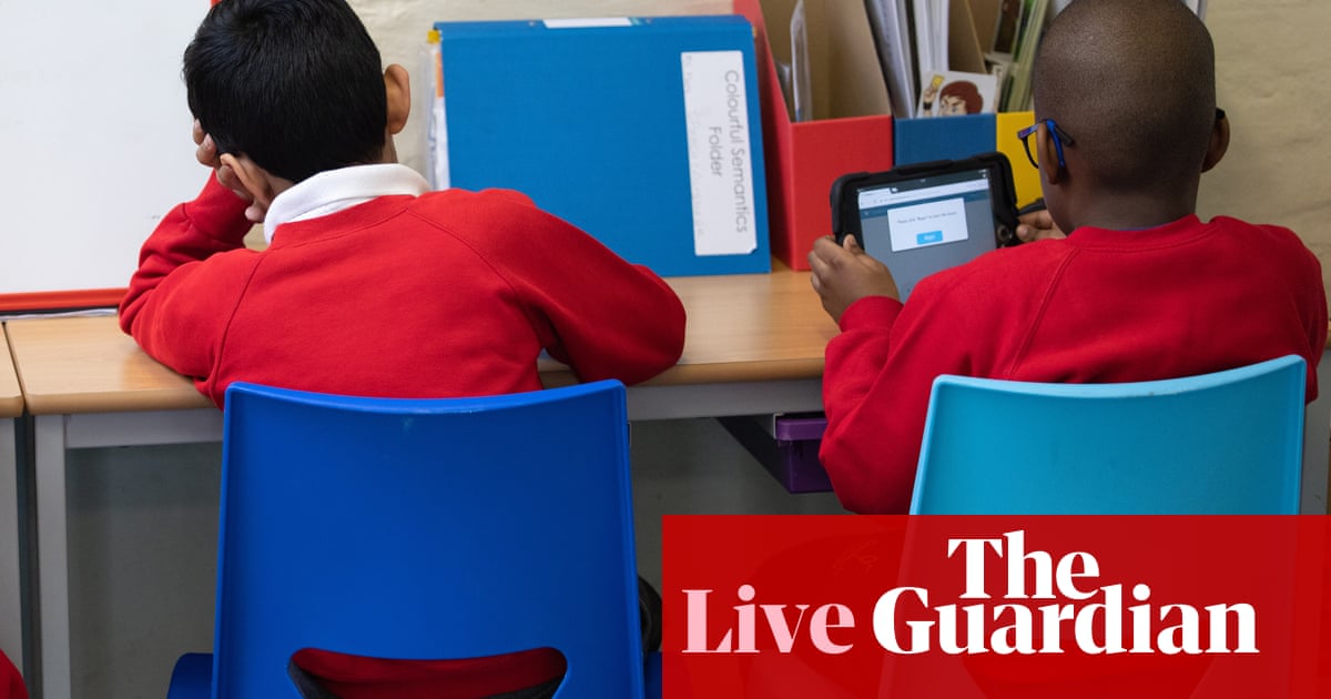 Ministrul nu exclude reducerea sprijinului pentru copiii cu EHCP-uri pe fondul reformei Send – politica britanică în direct