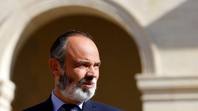 Trei foști oficiali din Franța au fost achitați de acuzațiile că ar fi gestionat greșit pandemia de COVID-19