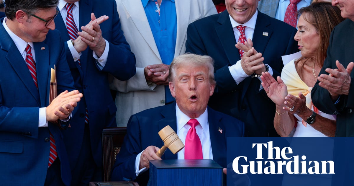 Marea și frumoasa trădare a lui Trump – podcast