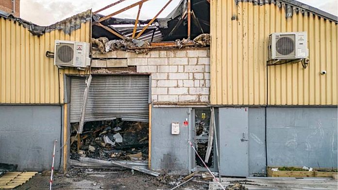 instanță britanică condamnă: O instanță britanică …