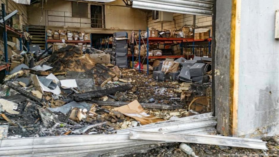 instanță britanică condamnă: O instanță britanică …