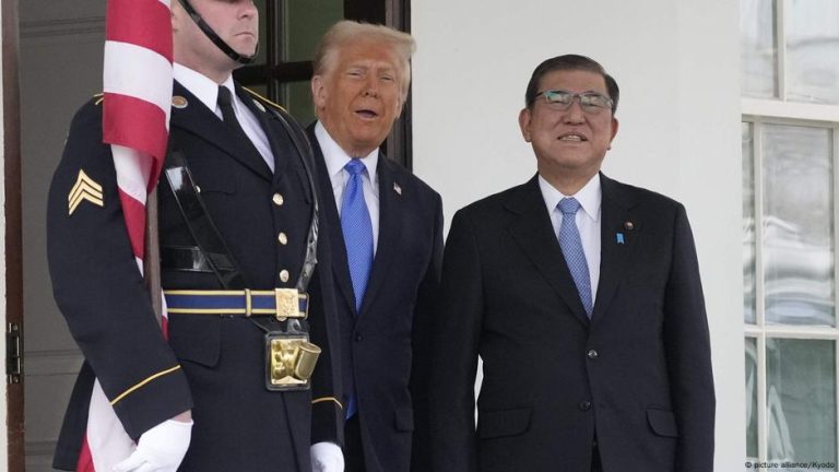 Foto reprezentând tarife trump partenerii - Știri România