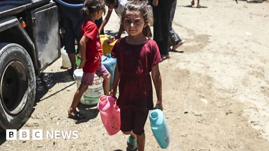 Ministrul israelian al apărării intenționează să mute populația din Gaza într-o tabără din Rafah