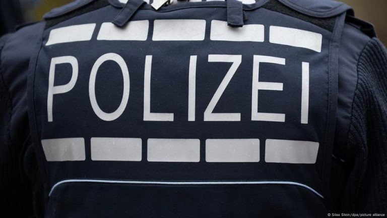 Vizual pentru actualizări germania poliția pe Top10stiri.ro