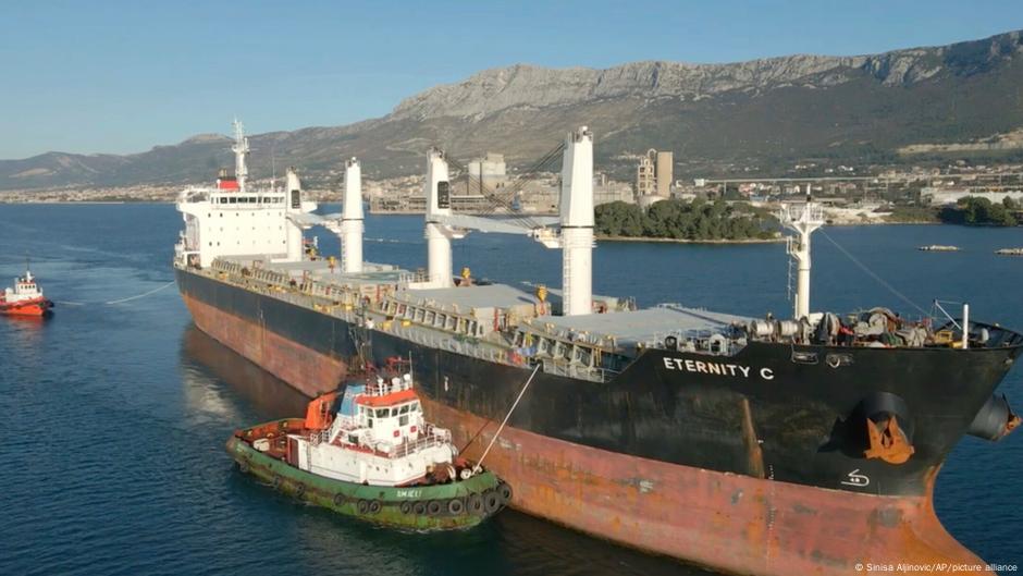 Orientul Mijlociu: Houthii revendică atac mortal asupra unei nave în Marea Roșie, în Orientul Mijlociu