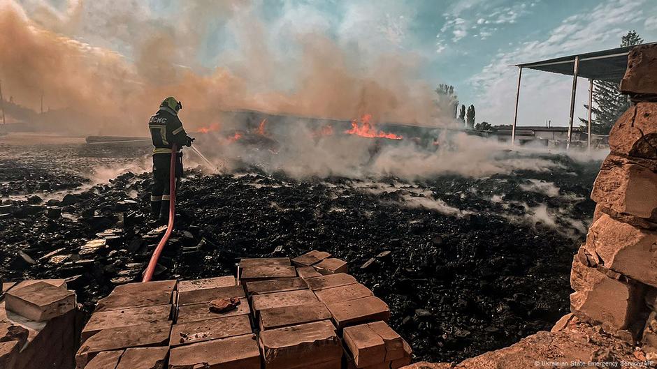 Rusia bombardează Kievul în timpul întâlnirii donatorilor Ucrainei la Roma