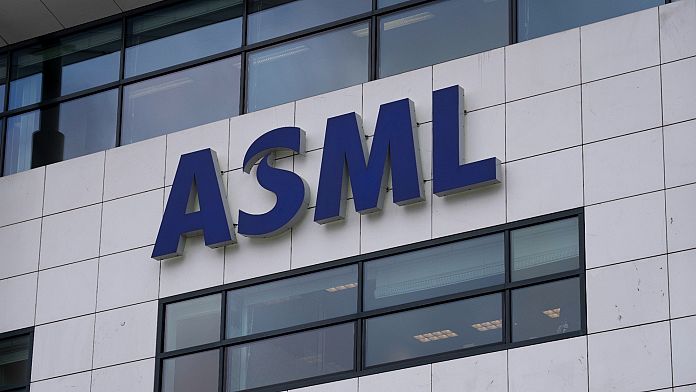 Un tribunal olandez condamnă un bărbat pentru că a împărtășit informații sensibile de la gigantul tehnologic ASML cu o persoană din Rusia
