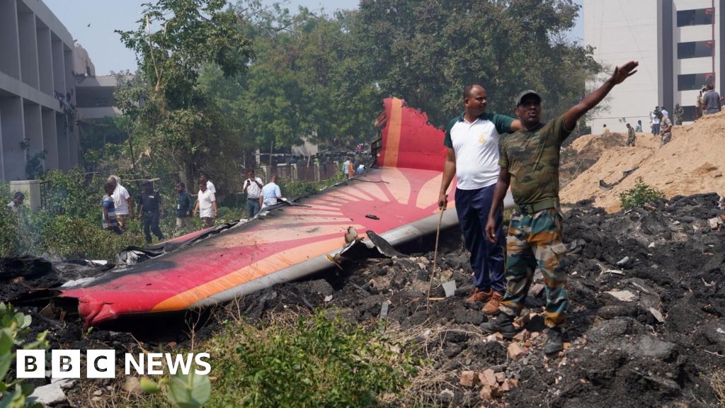 Misterul accidentului Air India se adâncește, după ce raportul dezvăluie sunetul din cabină