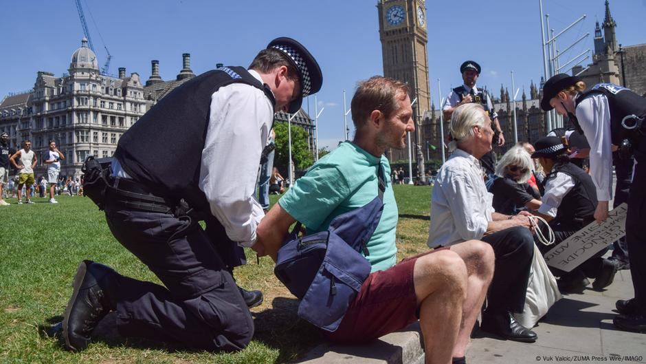 Poliția din Londra a arestat peste 40 de susținători ai mișcării Palestine Action