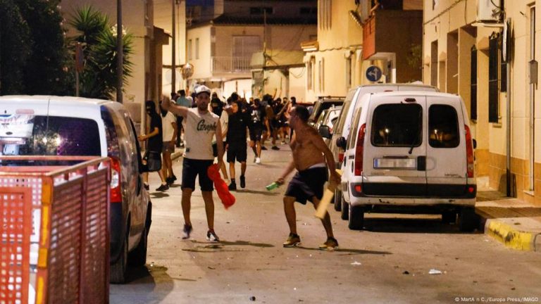 Foto reprezentând spania răniți violențele - Știri România