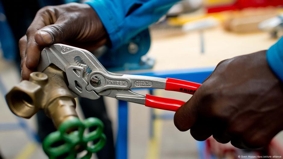 Migranții din Germania câștigă mai puțin de-a lungul generațiilor