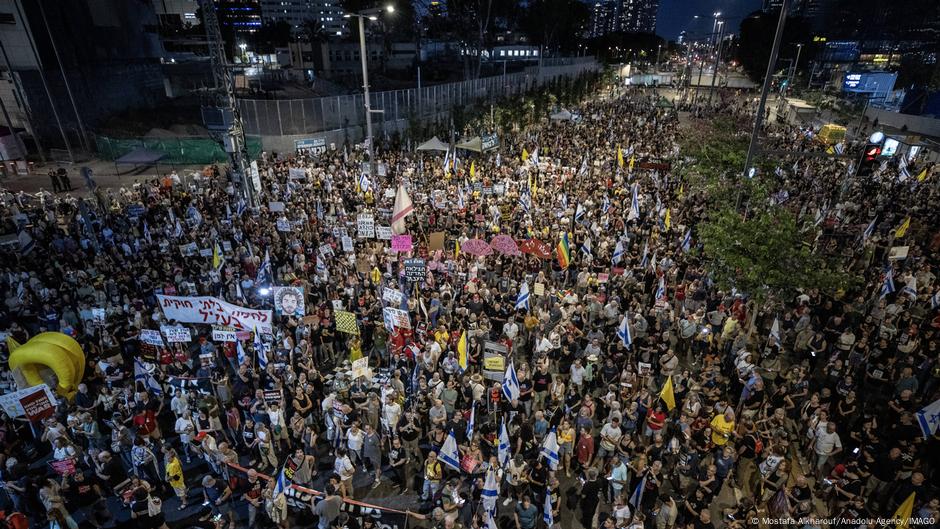 Israel: Familiile ostaticilor își exprimă neîncrederea în propriul guvern