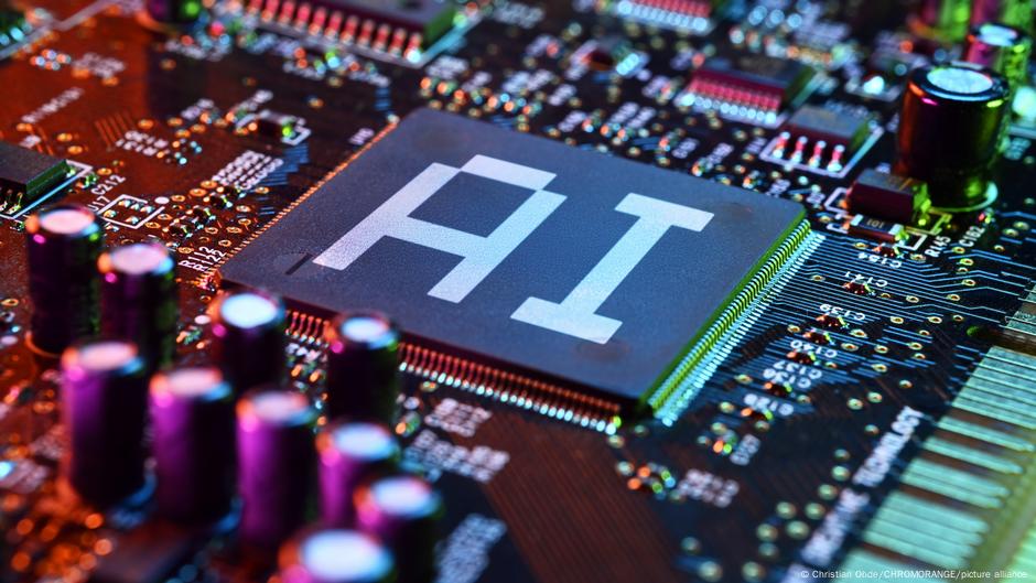 Pakistanul este în urmă în ceea ce privește pregătirea pentru inteligența artificială, dar are un conținut „slab” în creștere