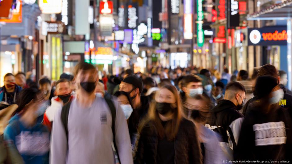 Pandemia de COVID-19 a accelerat îmbătrânirea creierului, arată un studiu