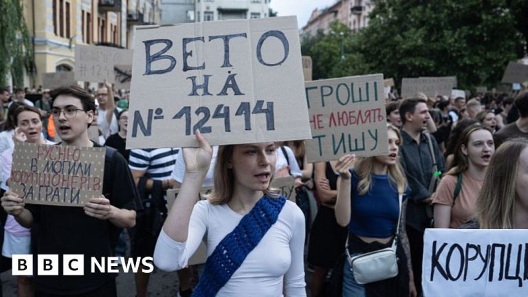 Vizual pentru reacțiile negative intensifică pe Top10stiri.ro