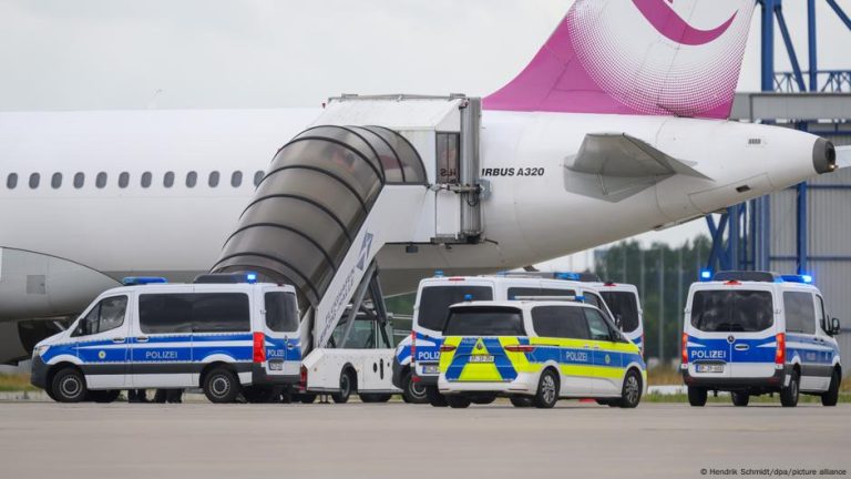 germania îndemnată anuleze - Imagine ilustrativă