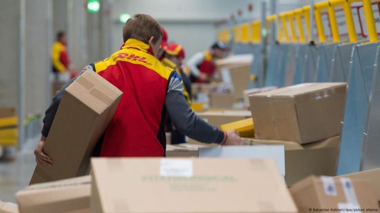 livrare întârziată serviciile - Imagine ilustrativă