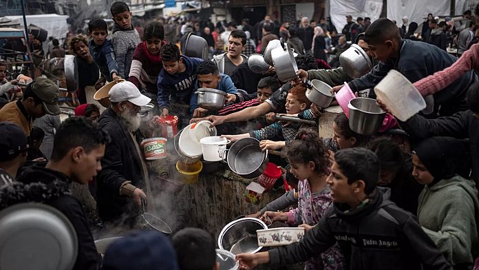 Franța, Germania și Marea Britanie fac presiuni asupra Israelului privind ajutorul acordat Gazei pentru a pune capăt „catastrofei umanitare”